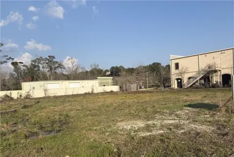 Cleared Commercial Lot Near I-10