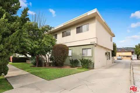 Eagle Rock Multifamily Investment Opportunity