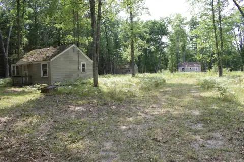 Waterfront Land with River Frontage