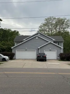 Three-Bedroom Duplex with Garages