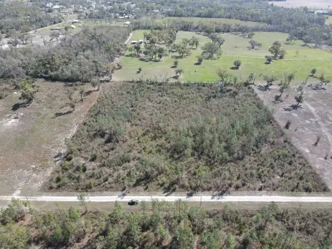 Lee, FL 10-Acre Land