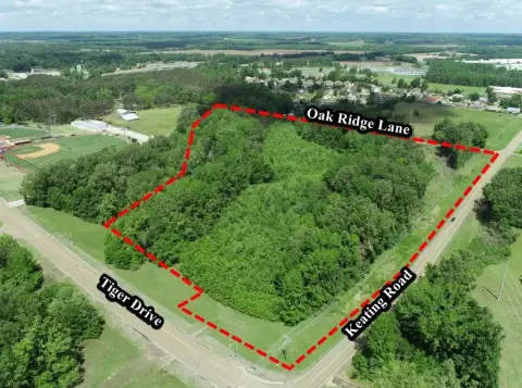Triple-Frontage Commercial Development Land
