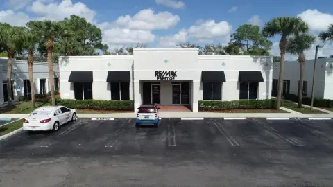 Royal Palm Beach Office Building