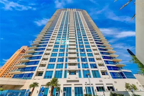 Las Vegas High-Rise Condo