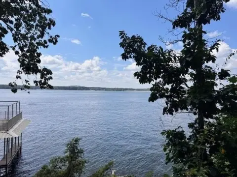 Waterfront Lot on Pickwick Lake