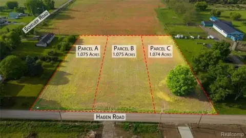 Residential Land in Chesterfield Twp