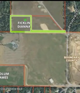 South-Facing Hobby Farmland Parcel