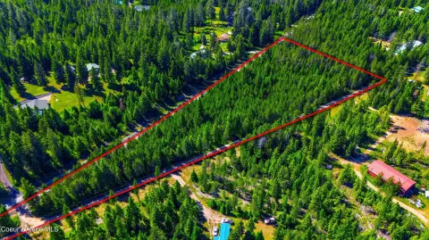 Level Recreational Land Parcel