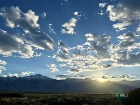 Lone Pine Land with Sierra Views