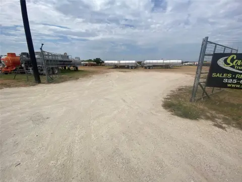 Industrial Land with Frontage