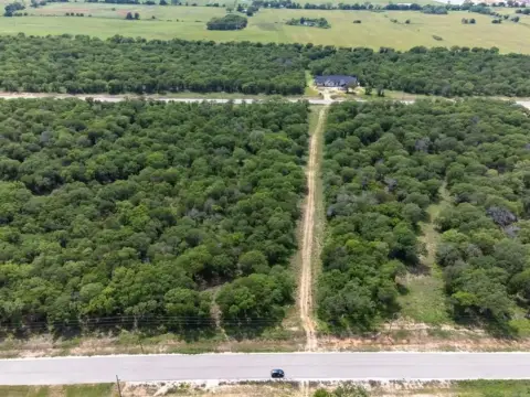 Land in Bella Oaks Development