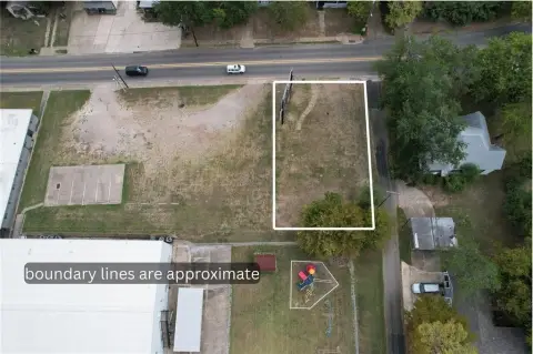 Commercial Lot on Gilmer Street