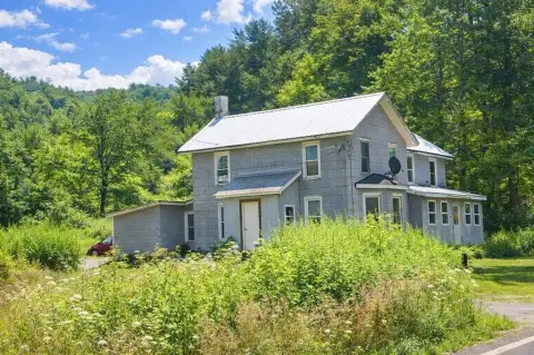 Nineveh Multifamily Property on 10 Acres