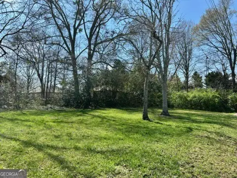 Vacant Lot Near Downtown Griffin