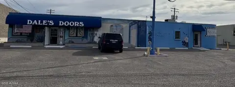 Tucson Warehouse Showroom and Offices