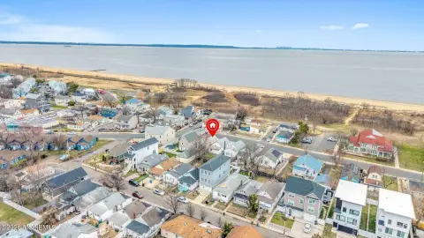 Keansburg Multifamily Near Sandy Beaches