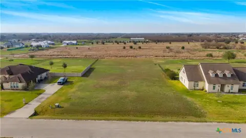 Residential Land in Victoria, TX