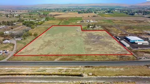 Residential Development Land in Sunnyside