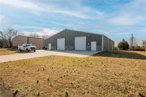Siloam Springs Warehouse with Loft