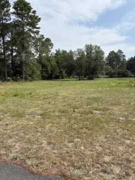 Level Residential Lot