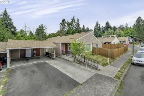 West Linn Double Fourplex