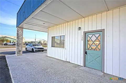 Canyon Lake Retail/Office Space