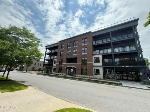 Newly Constructed Commercial Condo Units