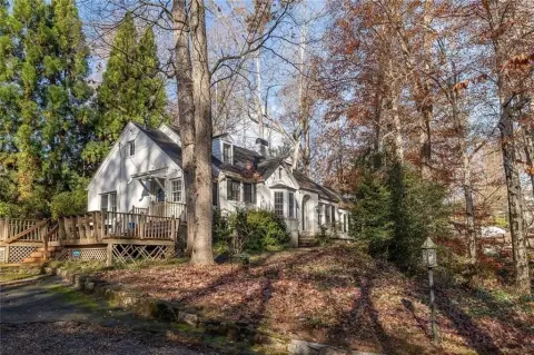1 Bed, 1 Bath Apartment