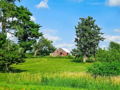 Highway-Frontage Land with Barn