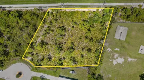 Gated Community Homesite in Island Acres