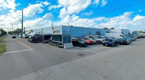 Fort Lauderdale Warehouse For Sale