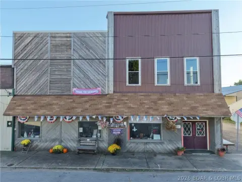 Mixed-Use Building with Warehouse