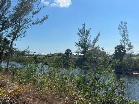 Cape Coral Land For Sale