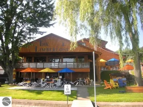 Waterfront Restaurant and Lounge