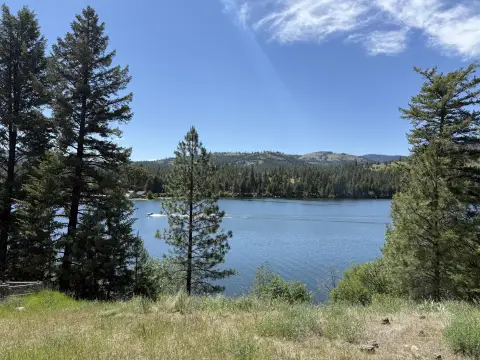 Curlew Lake Frontage Lot