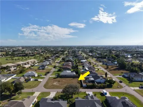 Oversized Corner Lot in Cape Coral