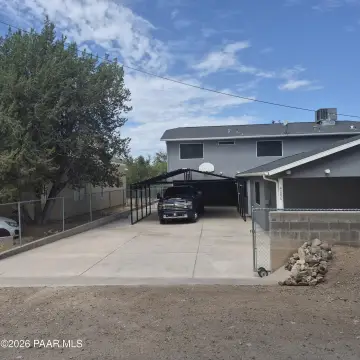 Duplex with Oversized Garage