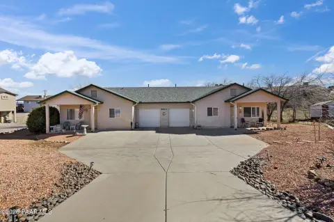 Duplex with 2024 New Roof