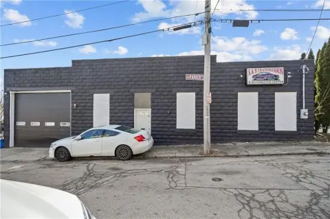 Masonry Automotive Service Building