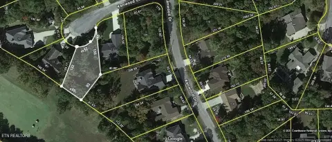 Golf Course Lot in Crossville