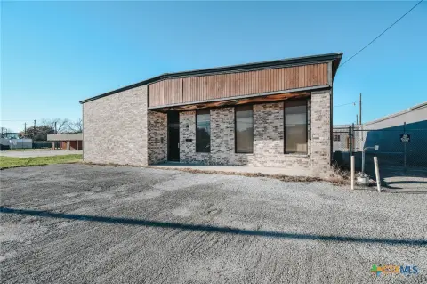 Move-In Ready Professional Office Space