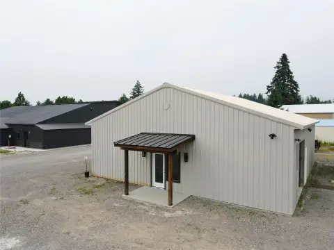 Climate-Controlled Flex Warehouse