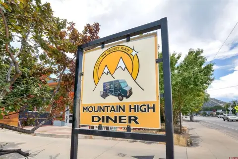 Diner With Catering Operation