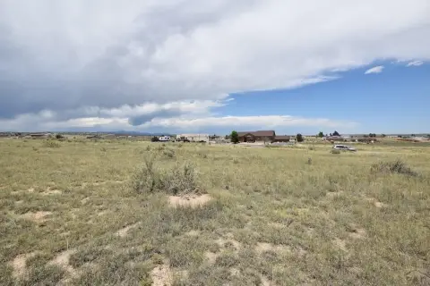 Pueblo, CO Acre Plus Lot