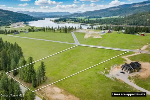 Residential Land Lot with Private Well
