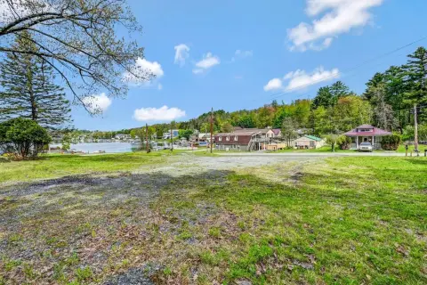 Lakefront Vacant Land