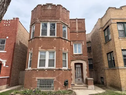 Updated Chicago Multi-Family Property