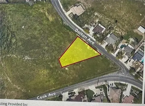 Riverside Vacant Lot with Views