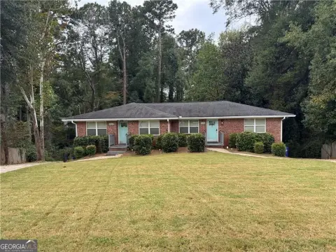 Renovated Duplex in Prime Location