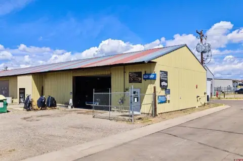 Flex Space With Secure Yard